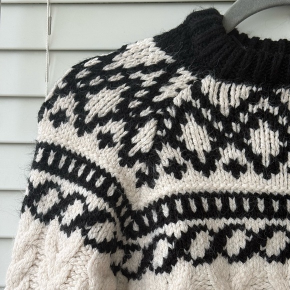 ZARA WOMAN JACQUARD KNIT SWEATER Fair Isle Nordic Apres-ski Chic Graphic S Small - Picture 8 of 11